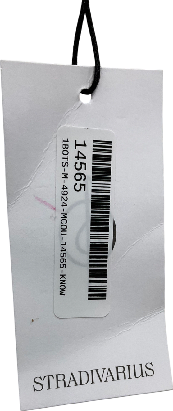 Stradivarius White Open Crochet Shorts With Flower Detail UK M