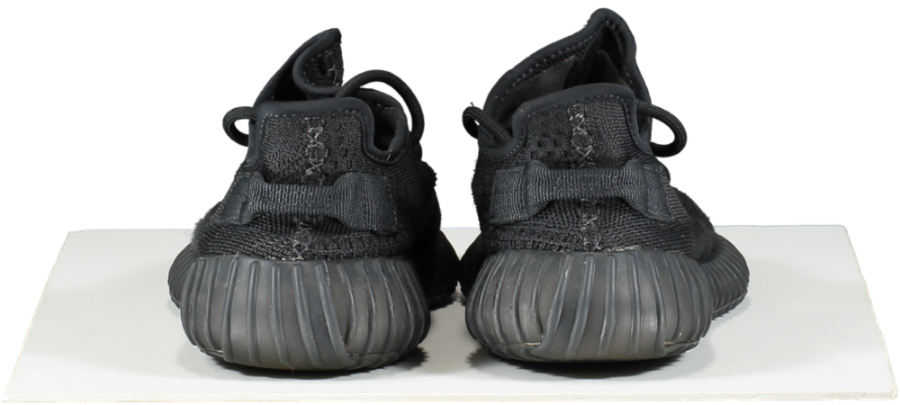 adidas Yeezy 350 Boost V2 Black UK 7 EU 41 👞