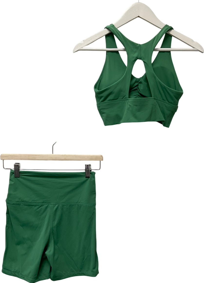 Primark Green Ruched Sports Bra And Seamless Shorts UK S