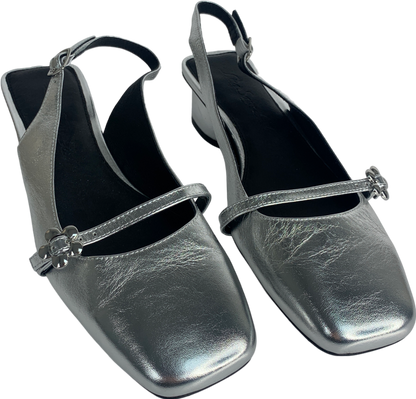 lisa saya gah Silver mary jane shoes US9 UK 7