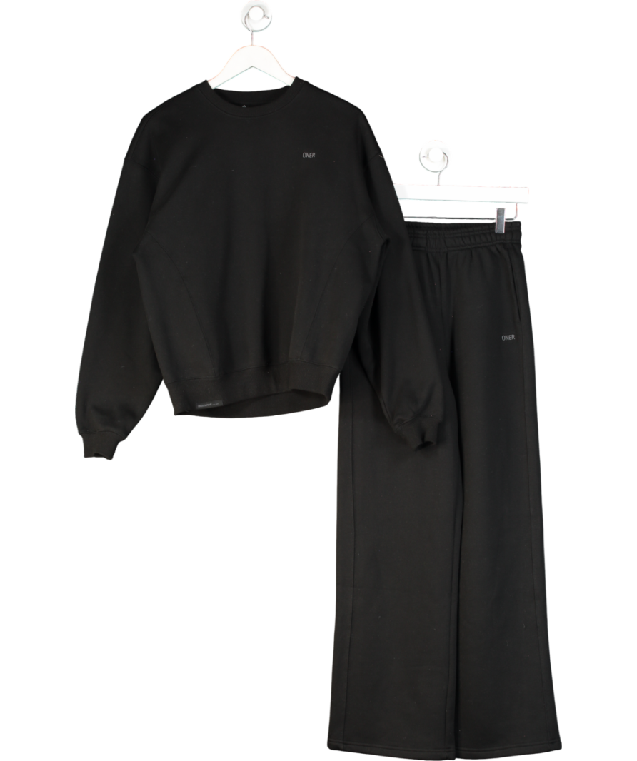 Oner Active Black Foundations Crew Neck Sweatshirt And Joggers UK S