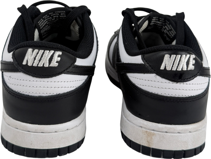 White Nike Dunk Low Older Kids' Shoes UK 4.5 EU 37.5 👠