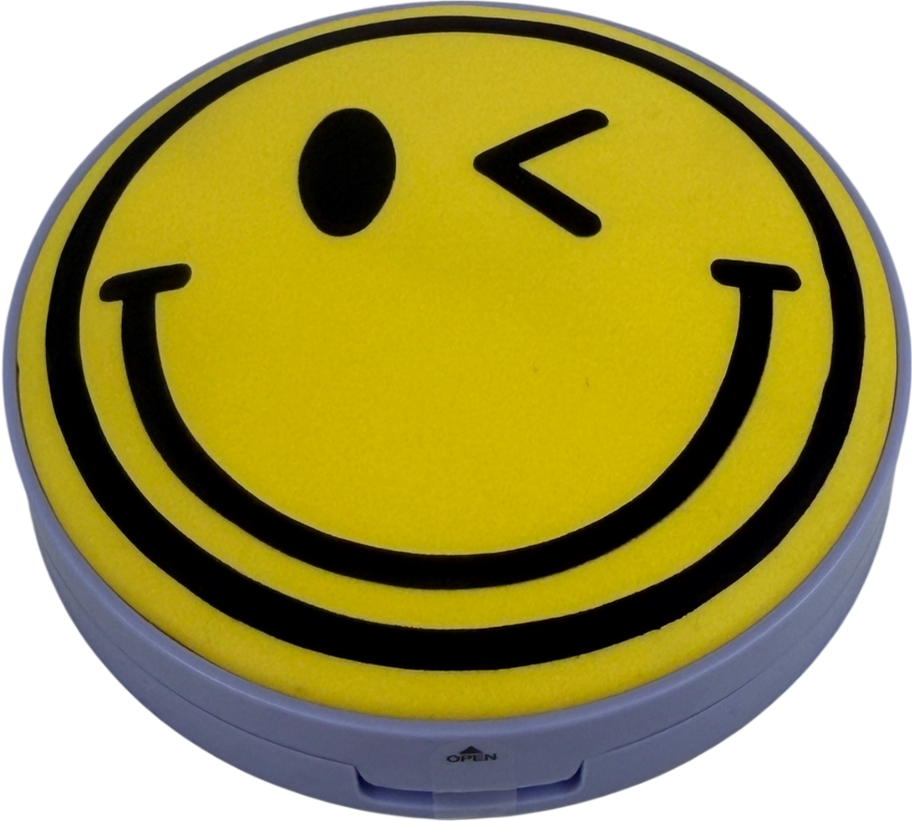 Revolution S.w.smiley Dream In Colour Eyeshadow Palette 0.28oz