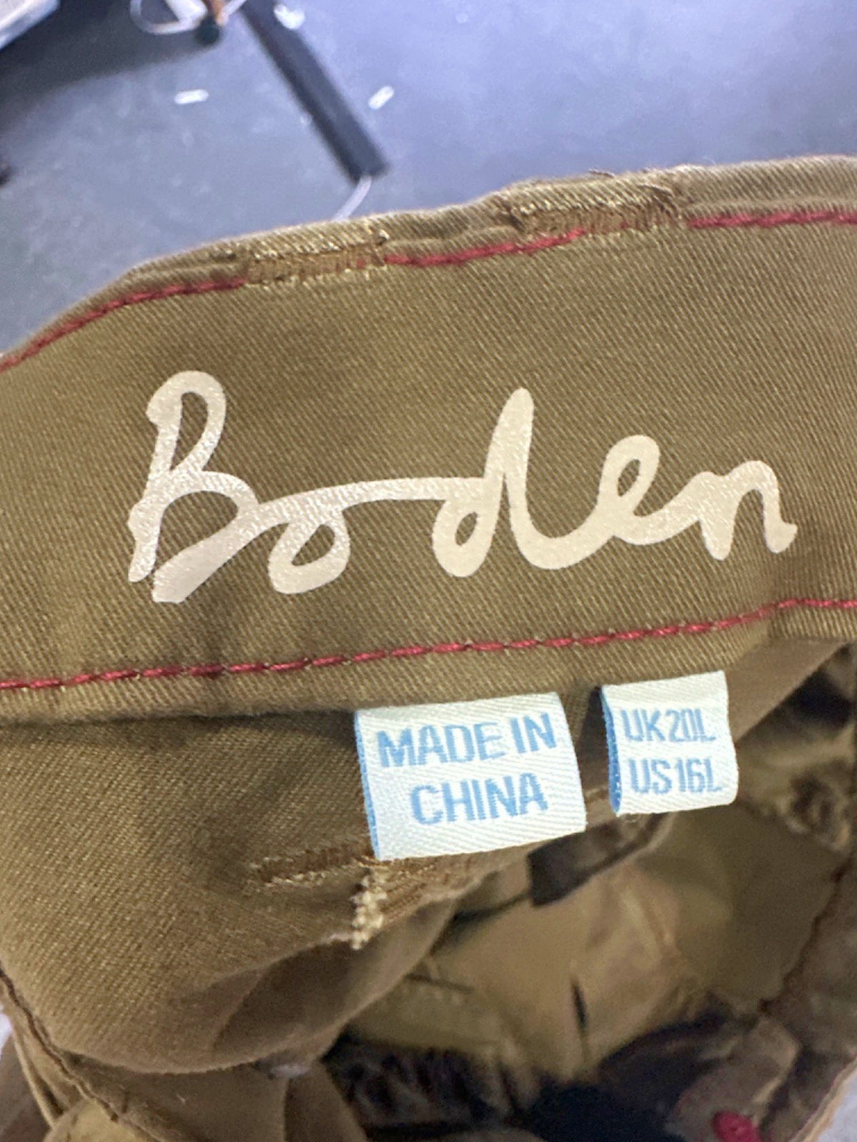 Boden Brown SLim Cargo Trousers UK 20 Long