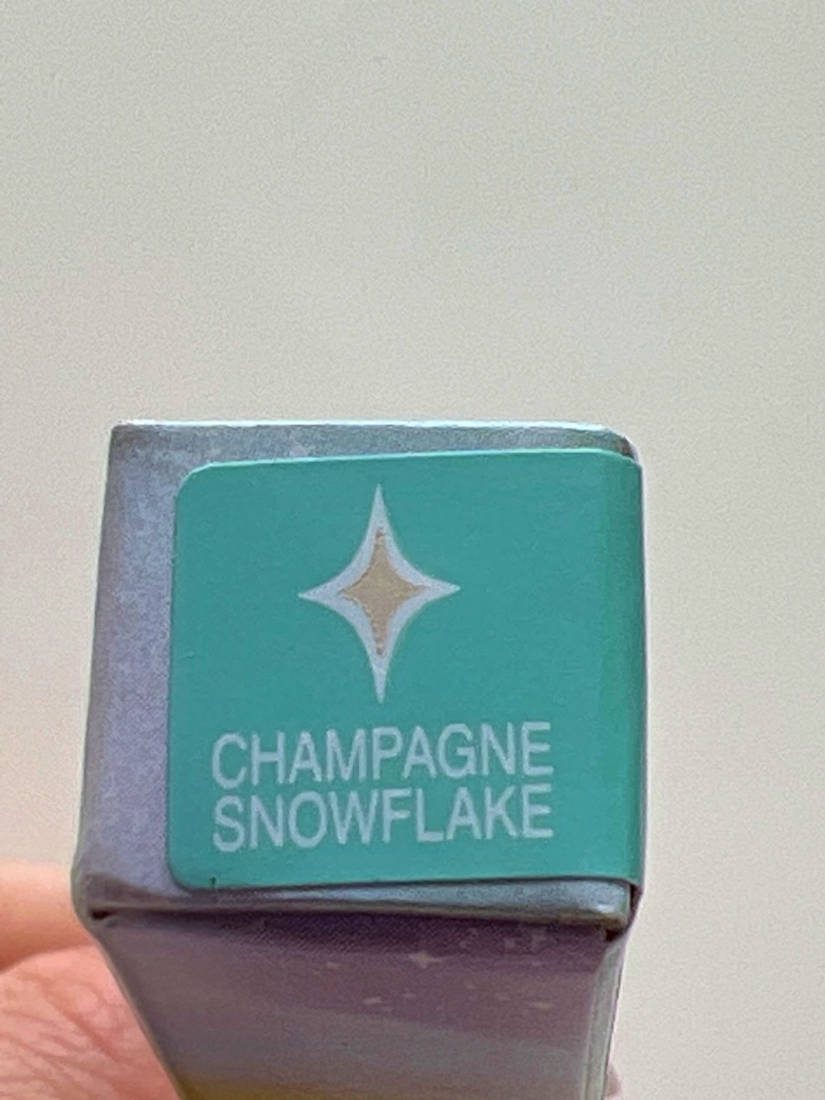 Hairmagic Sparkle Stik Eyeliner Champagne Snowflake