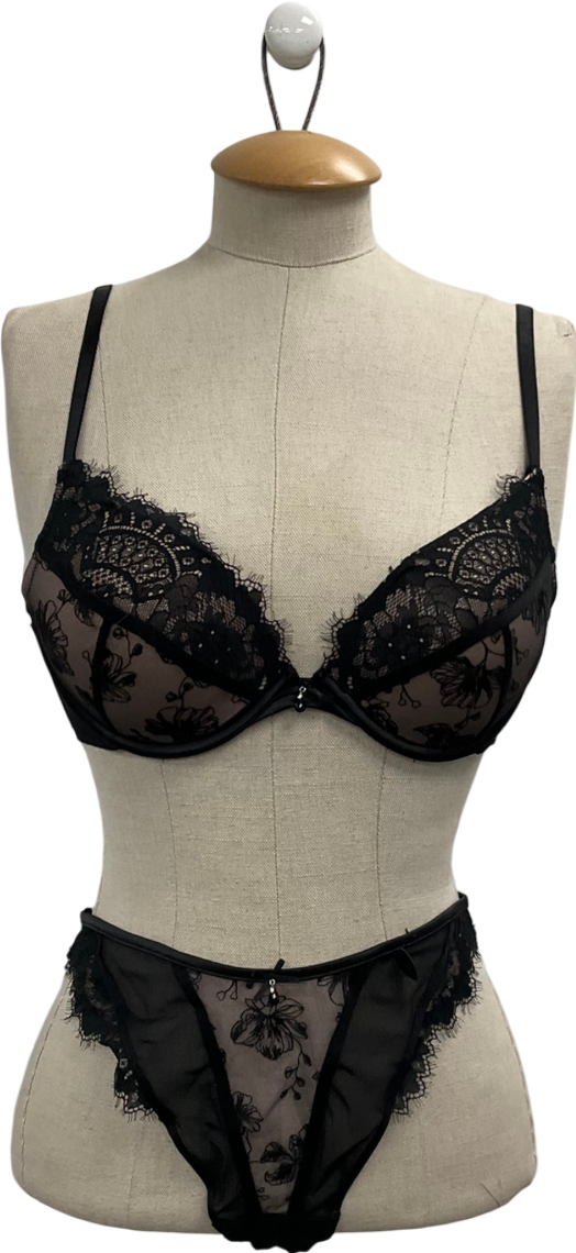 hunkemoller Black Sia Padded Underwired Push-up Bra & Thong UK 8