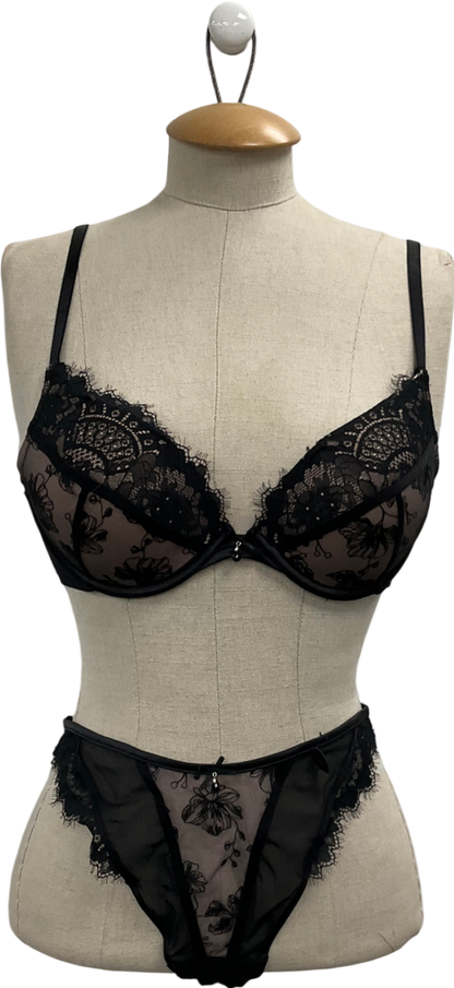 hunkemoller Black Sia Padded Underwired Push-up Bra & Thong UK 8