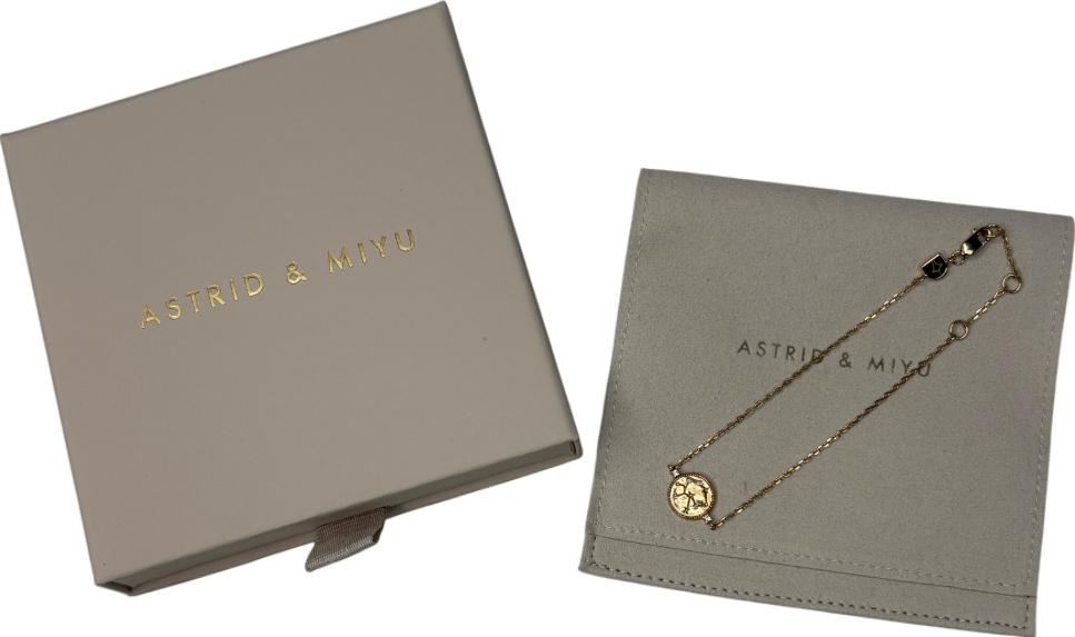 Astrid & Miyu Sagittarius Gold Zodiac Bracelet