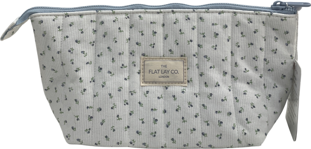 The Flat Lay Co. White Marshmallow Essential Makeup Pouch - Cozy Cotton Ditsy Floral One Size