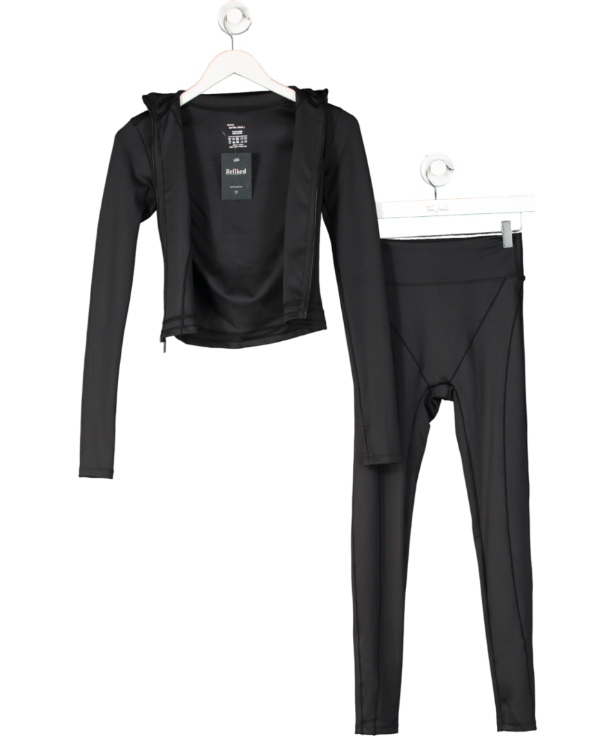 PrettyLittleThing Seamless Jacket And Black High Waist Seamless Gym Leggings UK XS