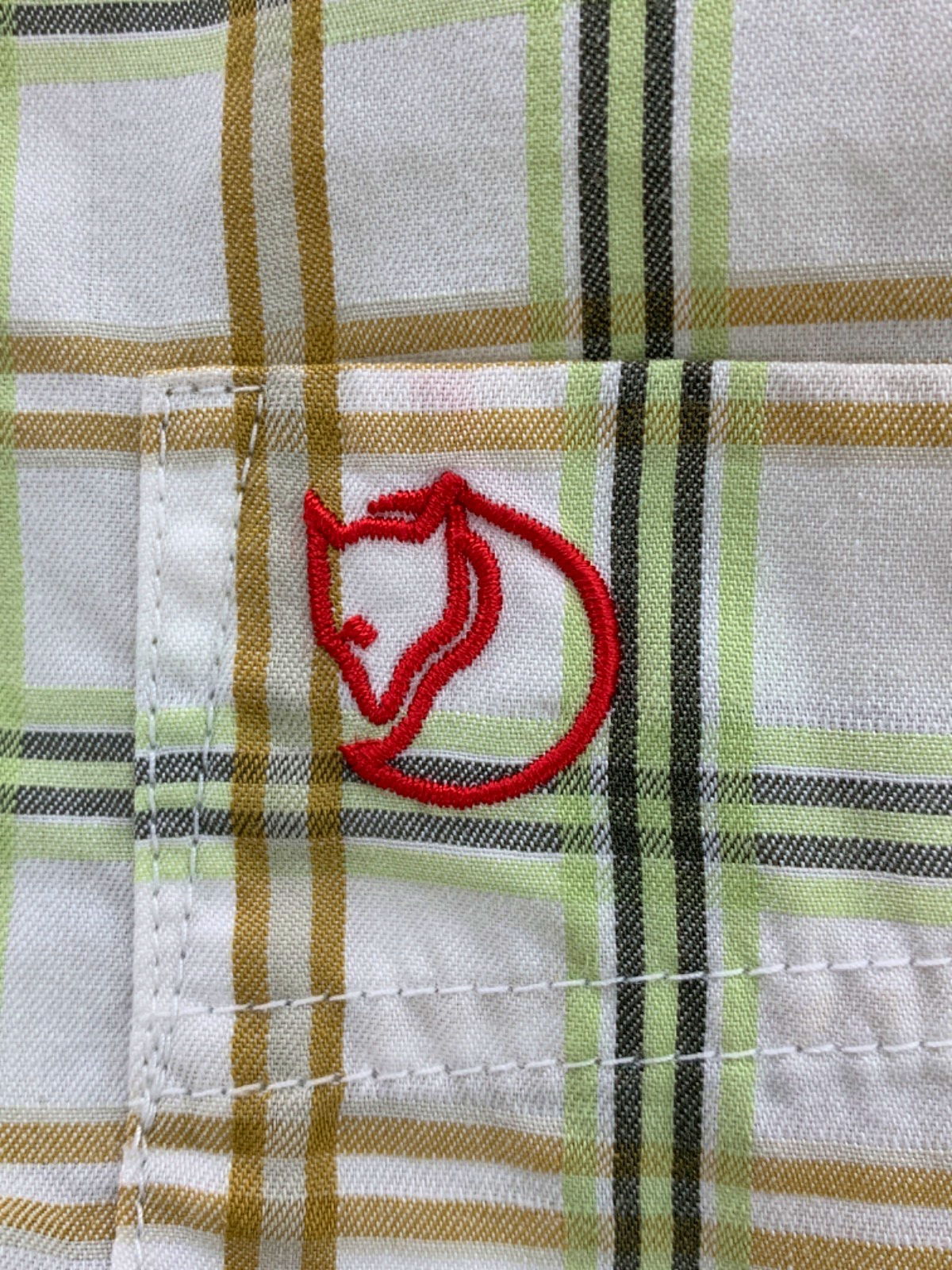 Fjällräven Green/White/Yellow Plaid Short Sleeve Shirt UK XL