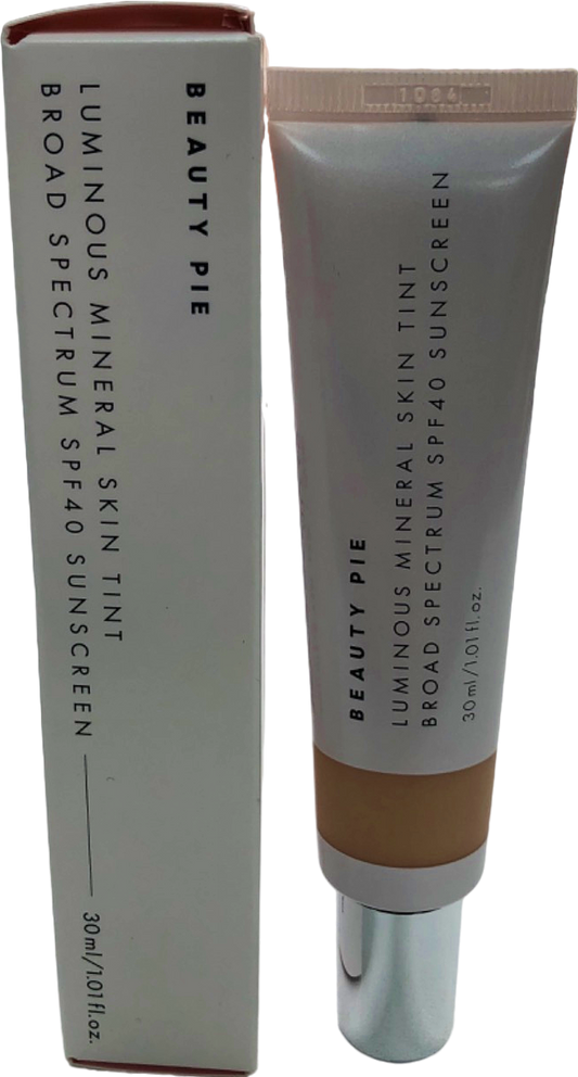 Beauty Pie Luminous Mineral Skin Tint Broad Spectrum SPF40 Sunscreen 30ml