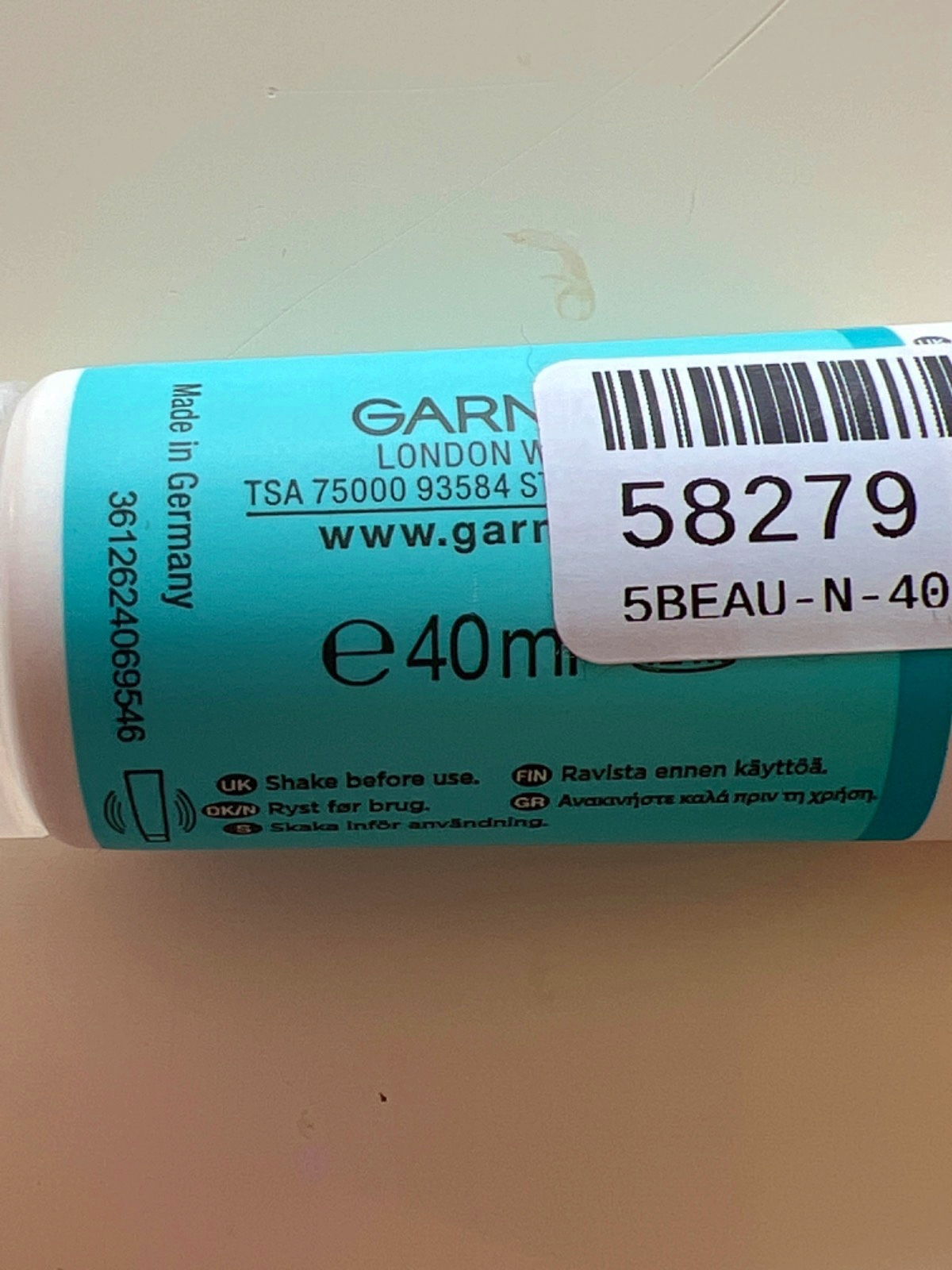 Garnier BHA + Niacinamide Daily UV SPF50 Invisible Matte 40 ml