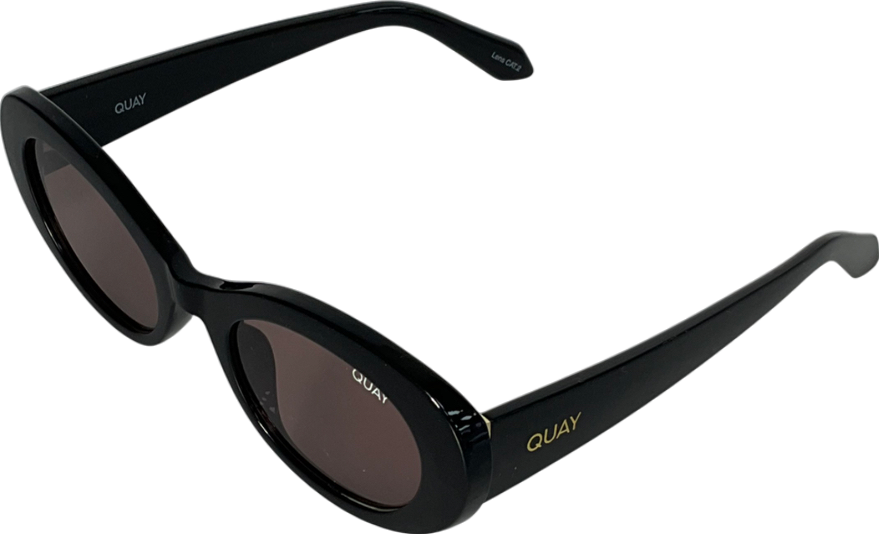 QUAY Show Up Round Sunglasses In Case