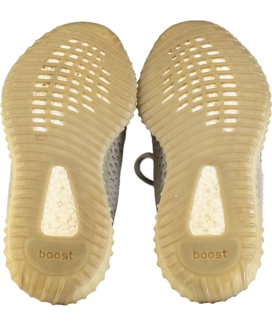 adidas Adidas Yeezy Boost 350 V2 Grey Tail Light Trainers UK 7 EU 40