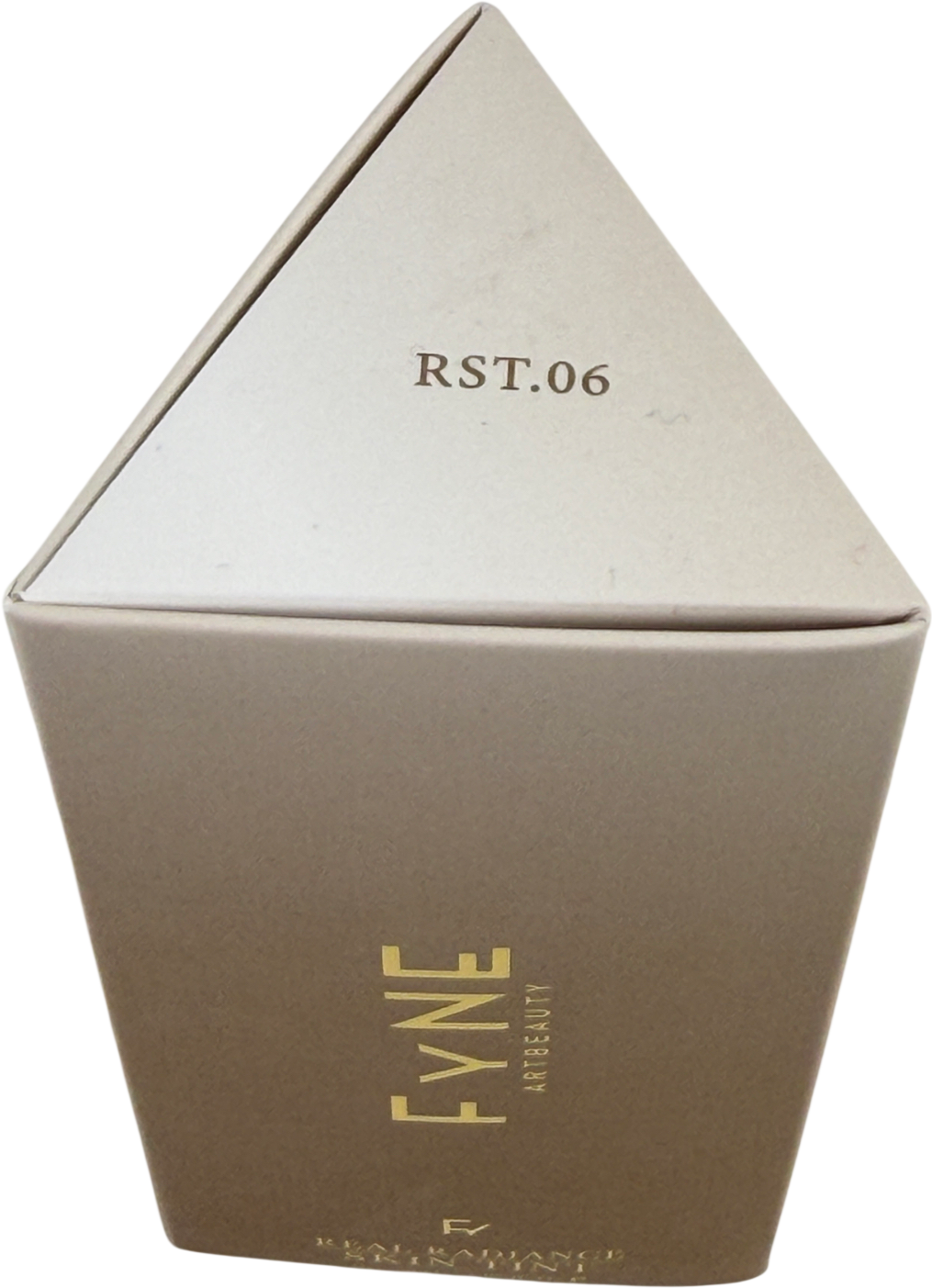 FYNE Real Radiance Skin Tint 06 30ml