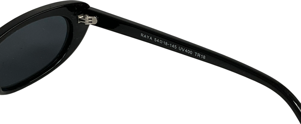 AV sunglasses Raya Black Sunglasses in case