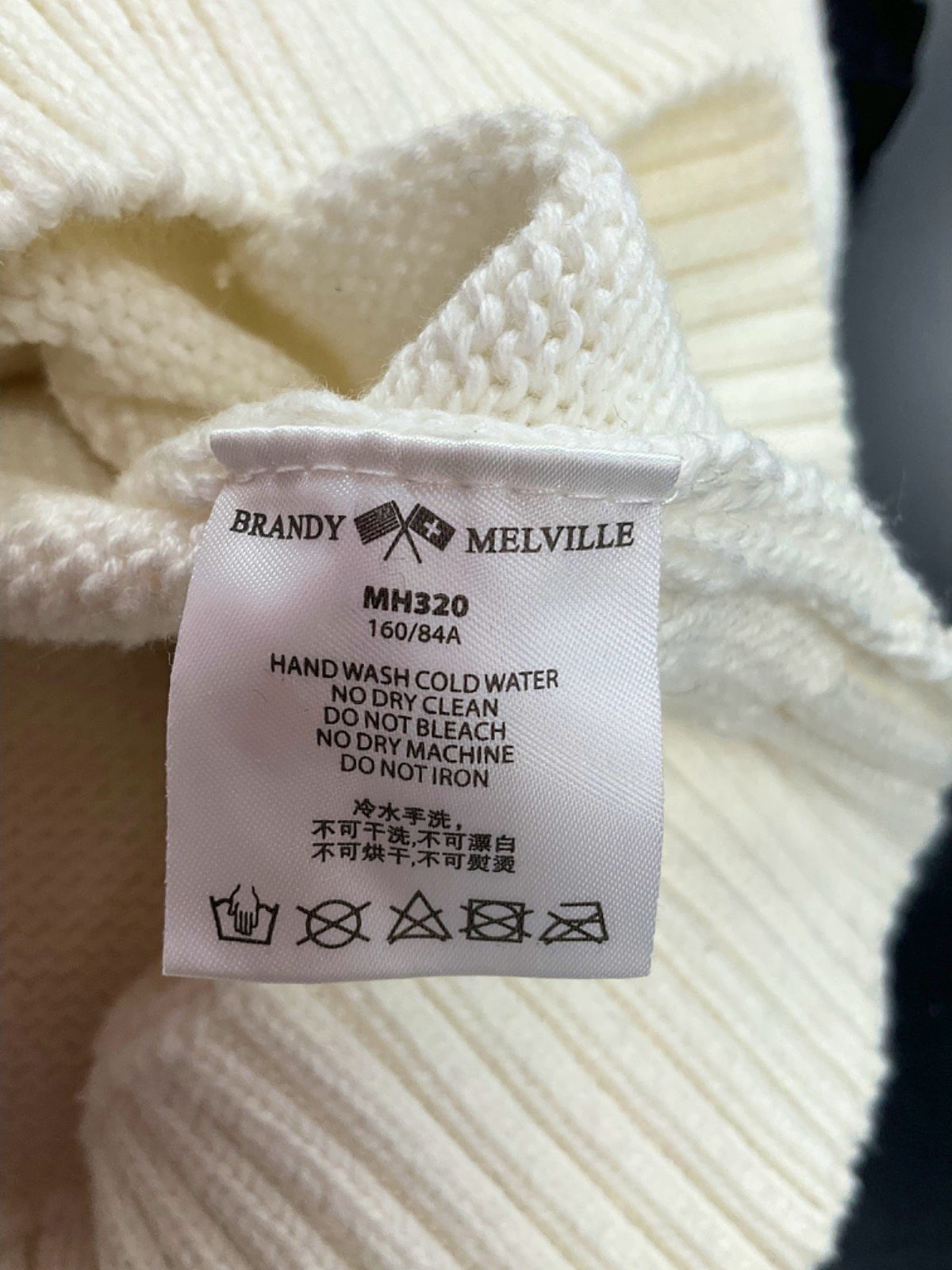 Brandy Melville White Knit Jumper One Size