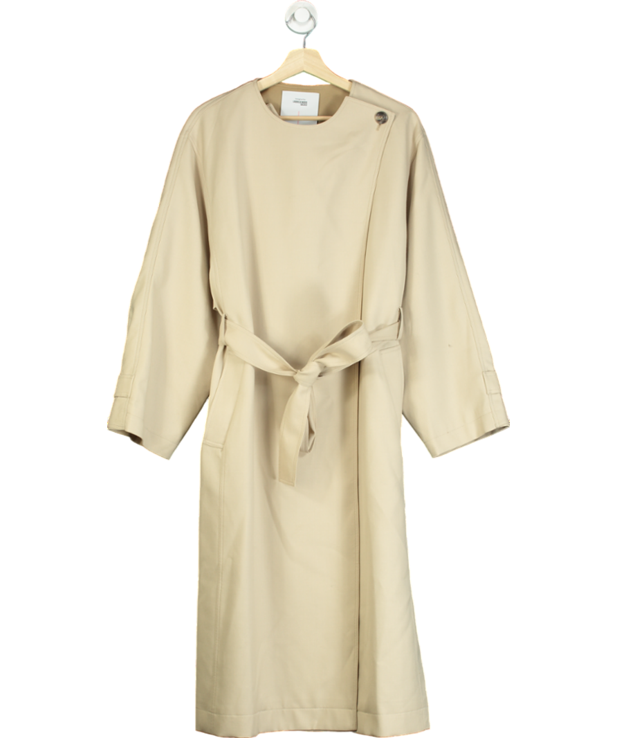 Fabrique x Gabriele Maria Bucolo Beige Hilda Fine wool twill Collarless Trench UK S