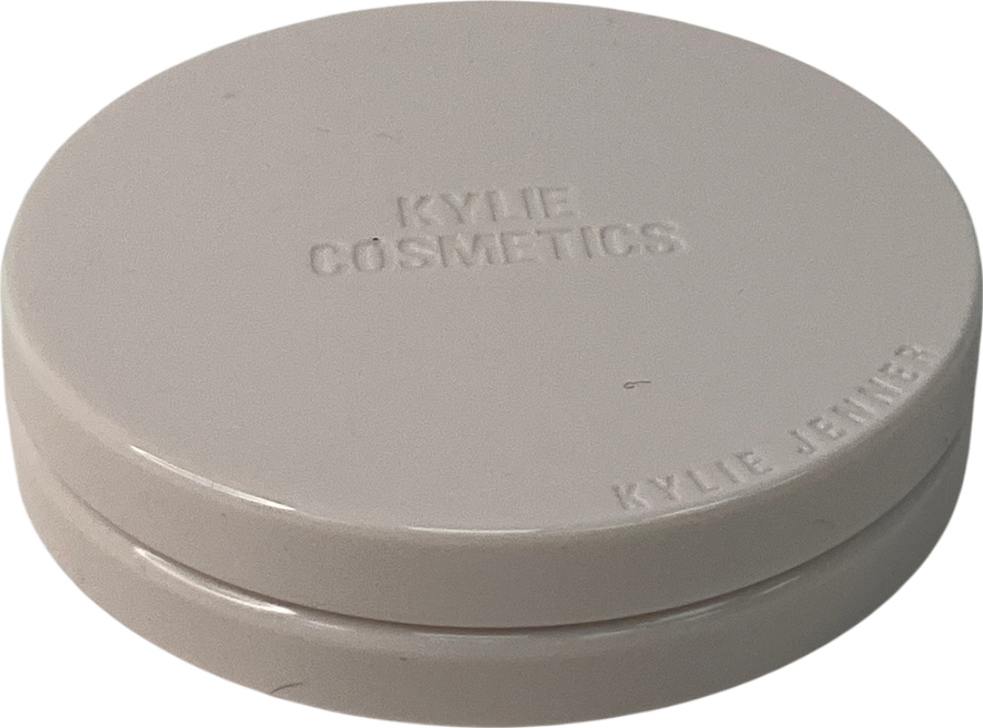Kylie By Kylie Jenner Natural Blur Powder Foundation 6w 10g