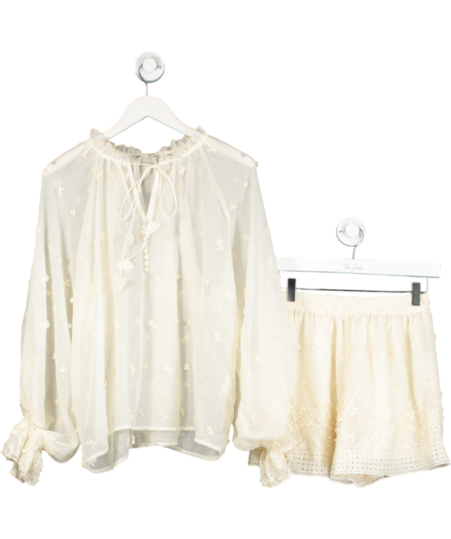 Jovonna London Cream Floral Lace Blouse And Short Set One Size