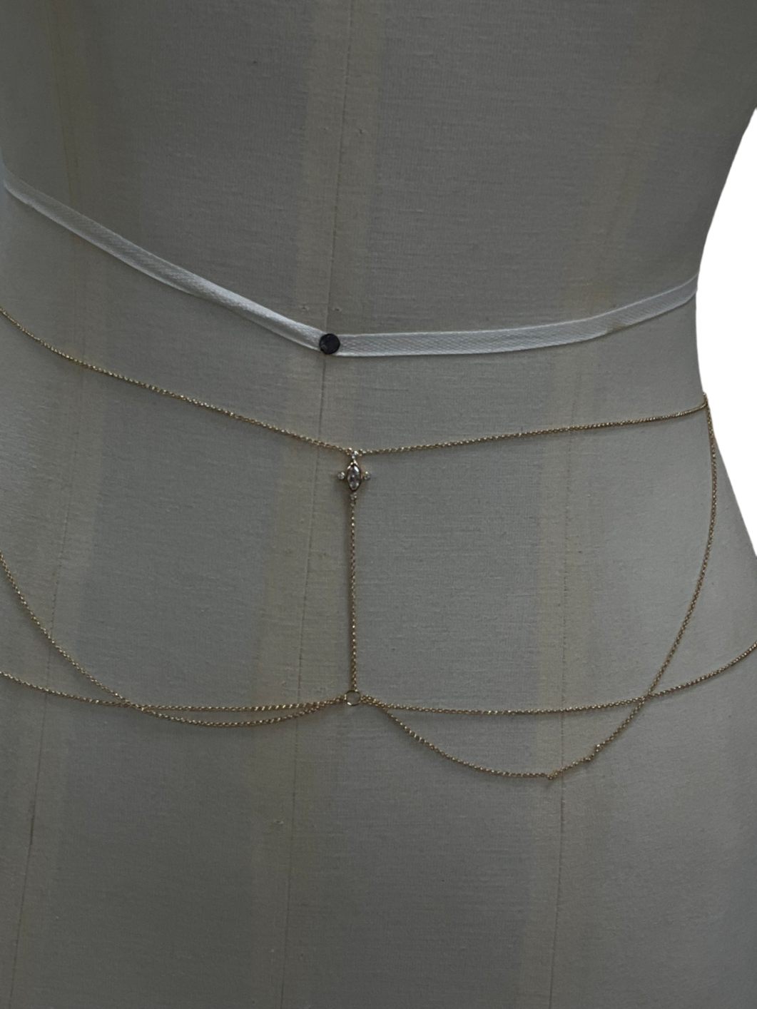 Lili Claspe Body Chain One Size