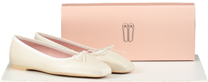 Pretty Ballerinas Natural Camille Cream Leather Square Toe Ballerina Shoes UK 6 EU 39 👠