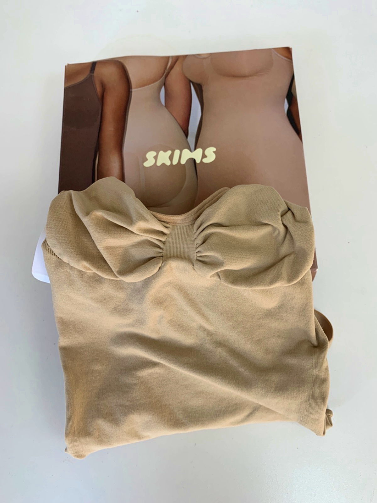 SKIMS Clay Seamless Sculpt Thong Bodysuit UK XS