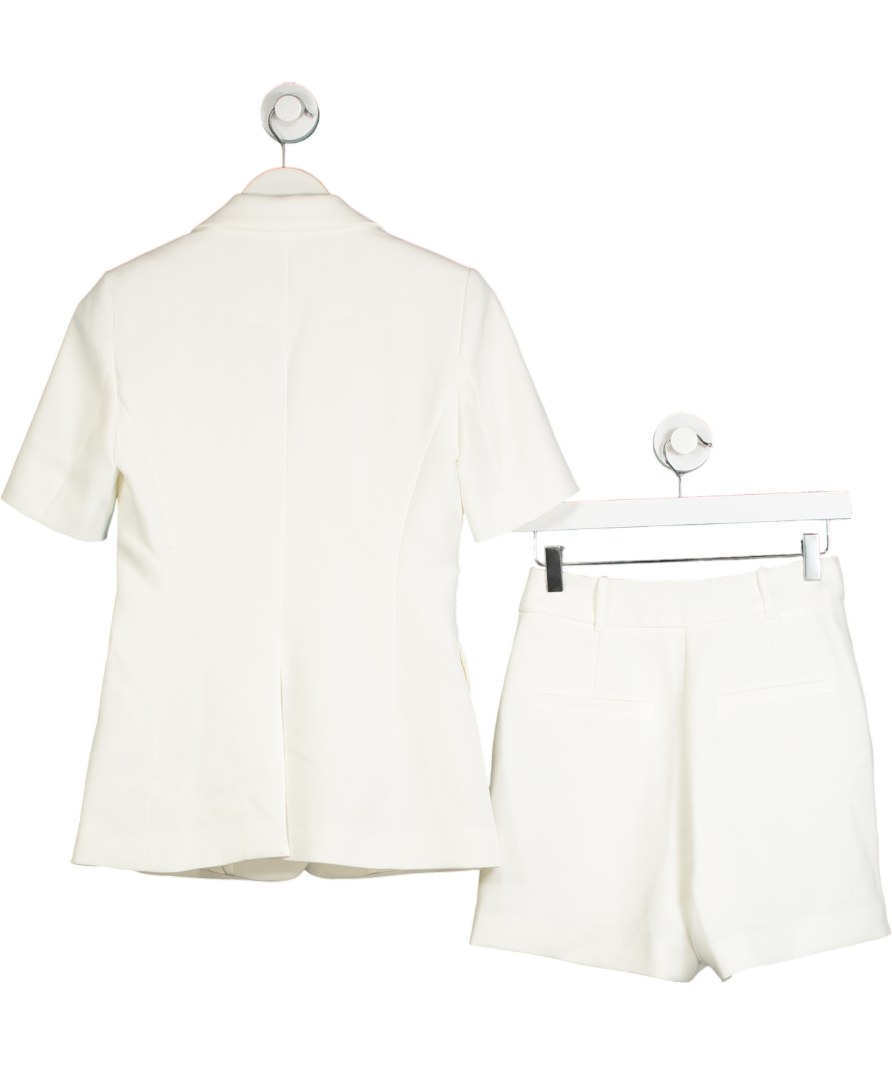 FOREVER NEW 2-piece White Azura Tailored Short Suit  Eu 34 UK 6