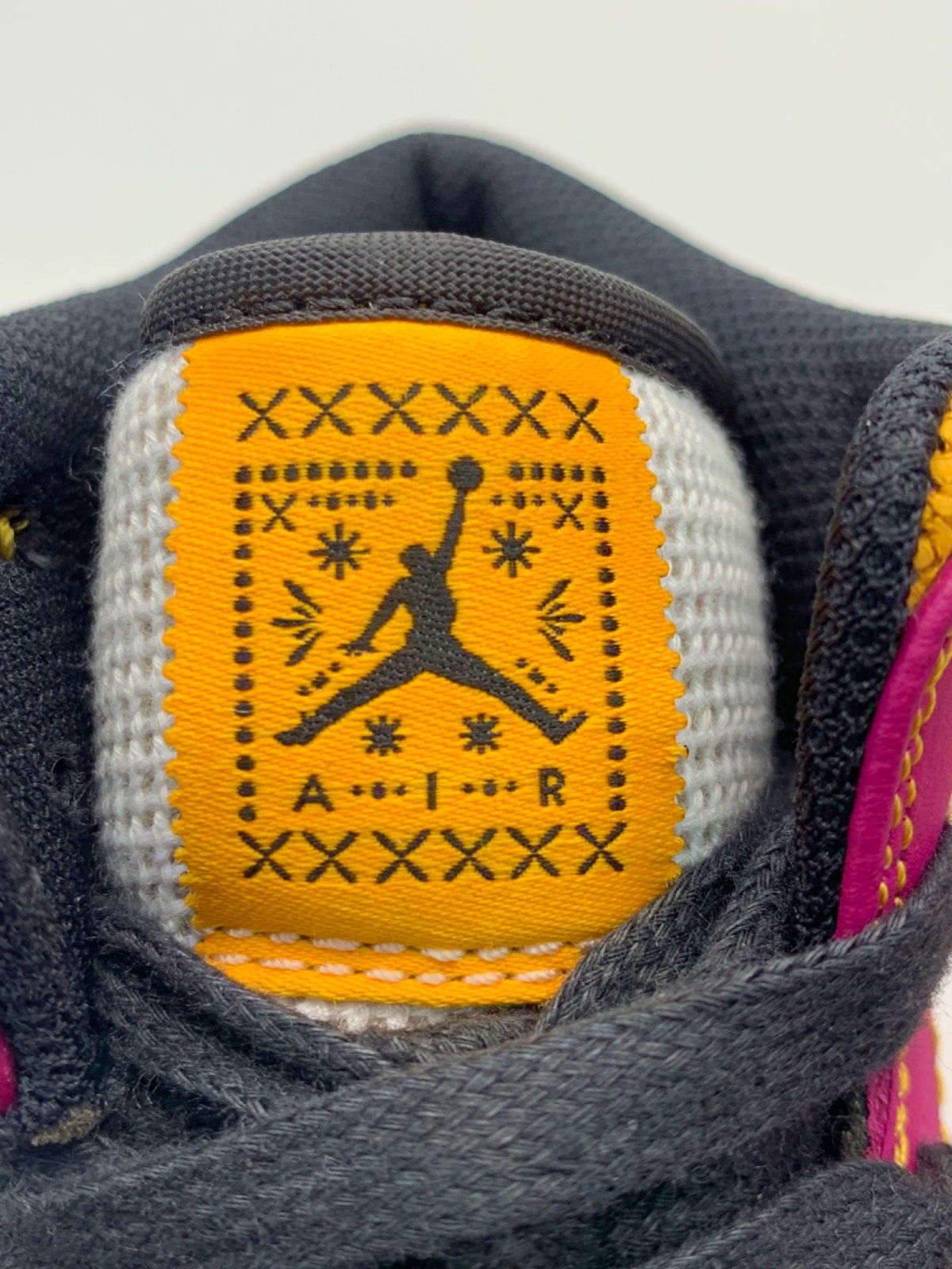 Nike Multi Para Mi Air Jordan Mid SE Youth Size 6