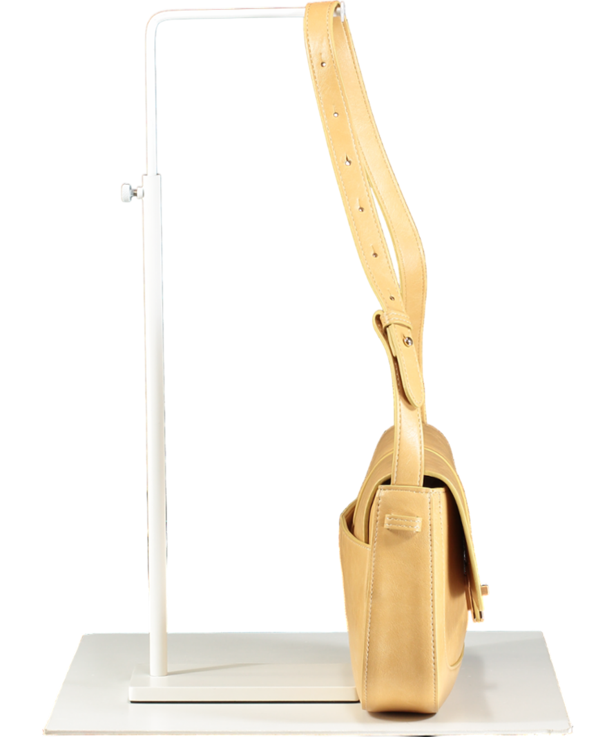 Mjade Beige Classic Baguette Handbag