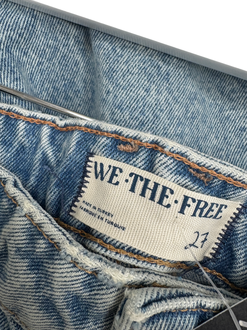 We The Free Blue Deep Trance Mid Rise Dropped Boyfriend Jeans W27