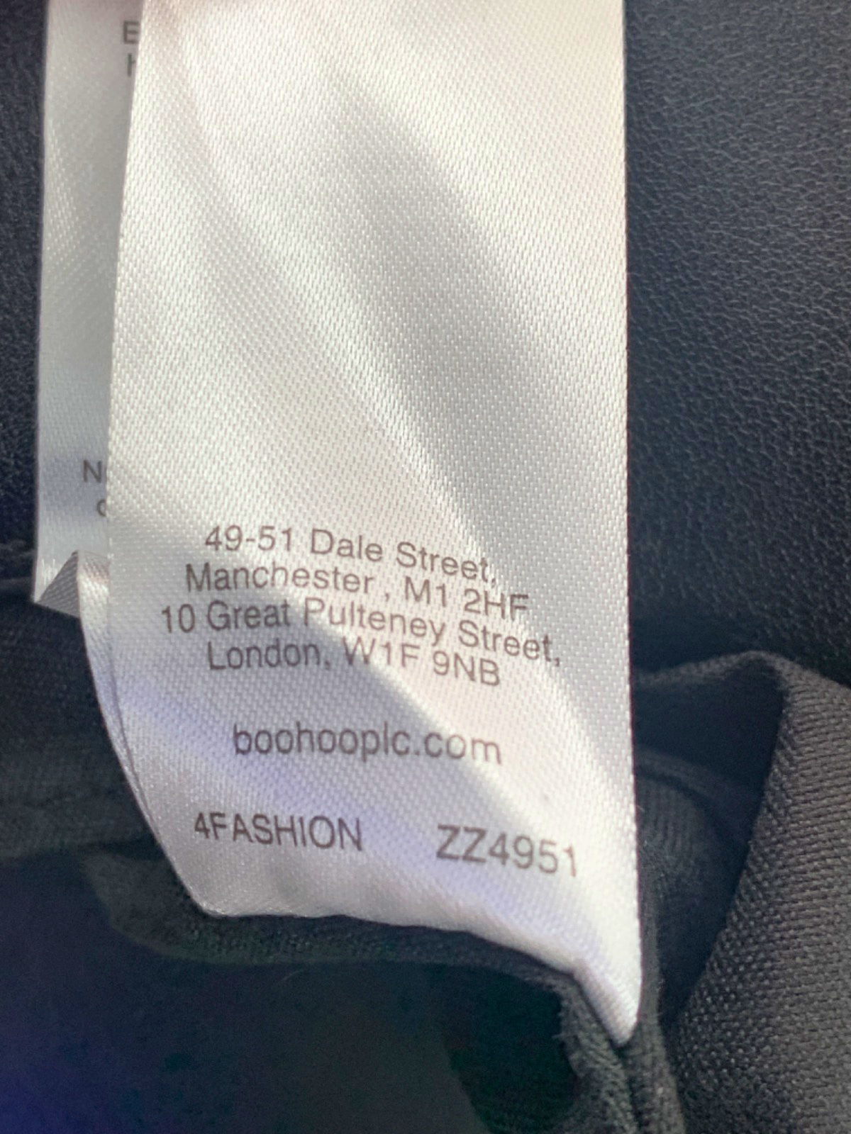 Boohoo Black Shoulder Bag with Cross Design One Size