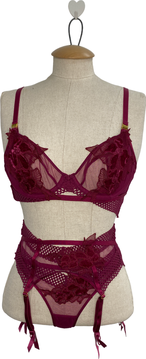 Ann Summers Red Velor Nursing Bra With Thong And Suspender UK 32D