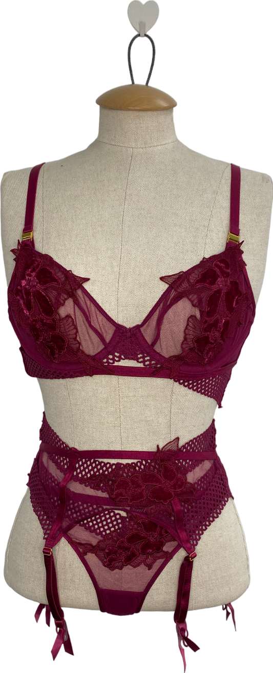 Ann Summers Red Velor Nursing Bra With Thong And Suspender UK 32D