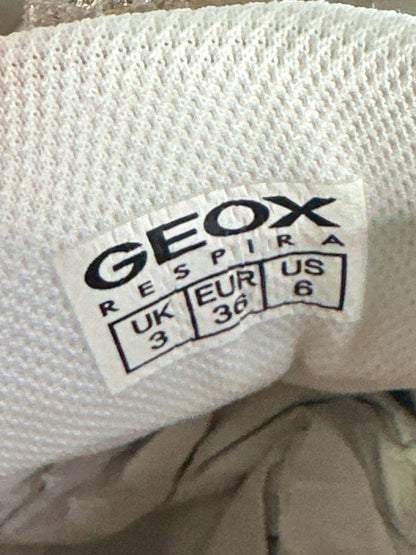 Geox Beige / Gold Lightweight Mira Trainers EU 36 UK 3