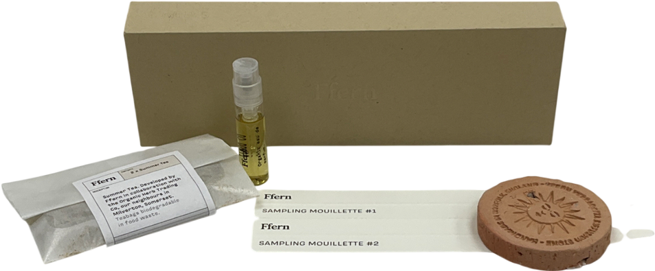 Ffern White Summer Fragrance Sample Set One Size