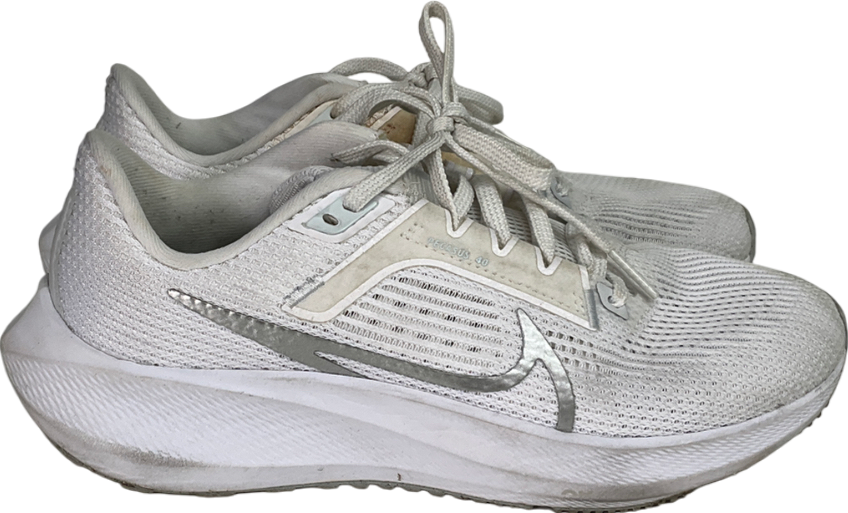 Nike White Air Zoom Pegasus 40 Trainers  UK 4 EU 37 👠