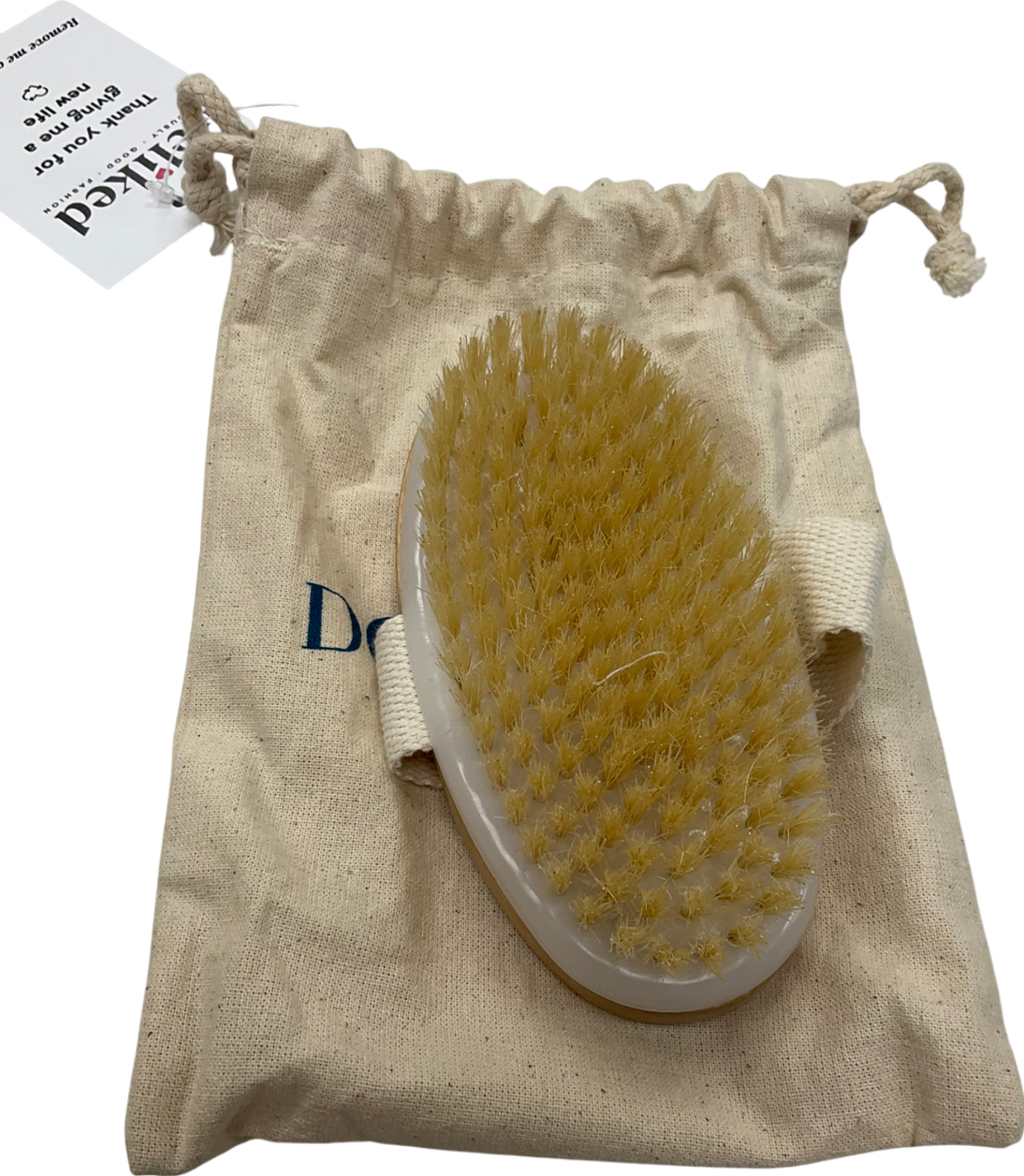 temple spa Giving It The Brush Off Detoxing Dry Body Brush