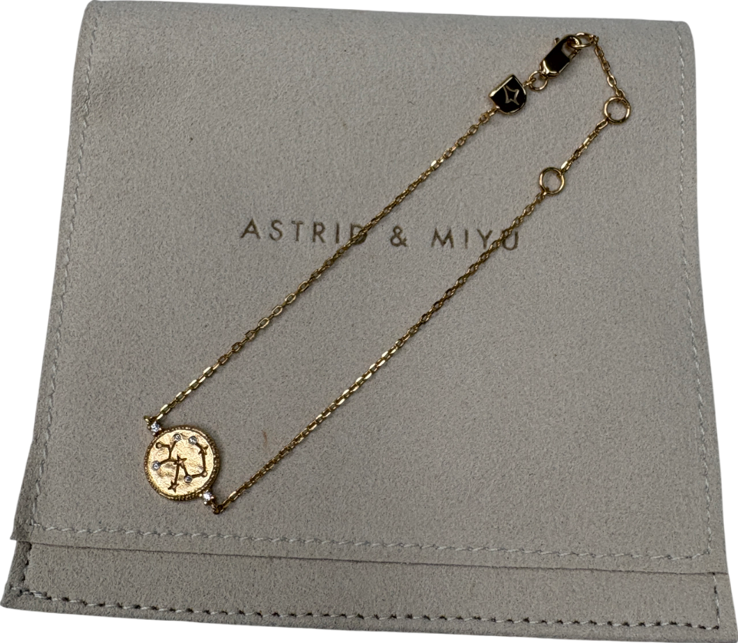 Astrid & Miyu Sagittarius Gold Zodiac Bracelet