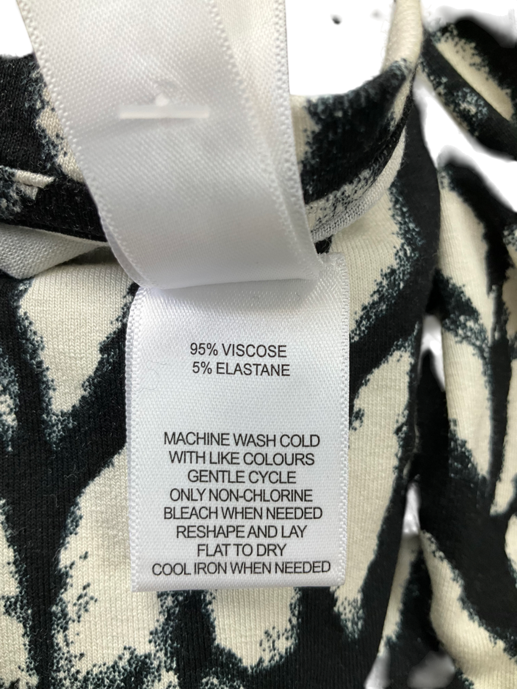 Wynn Layers Black Long Sleeve Patterned Top UK XXL