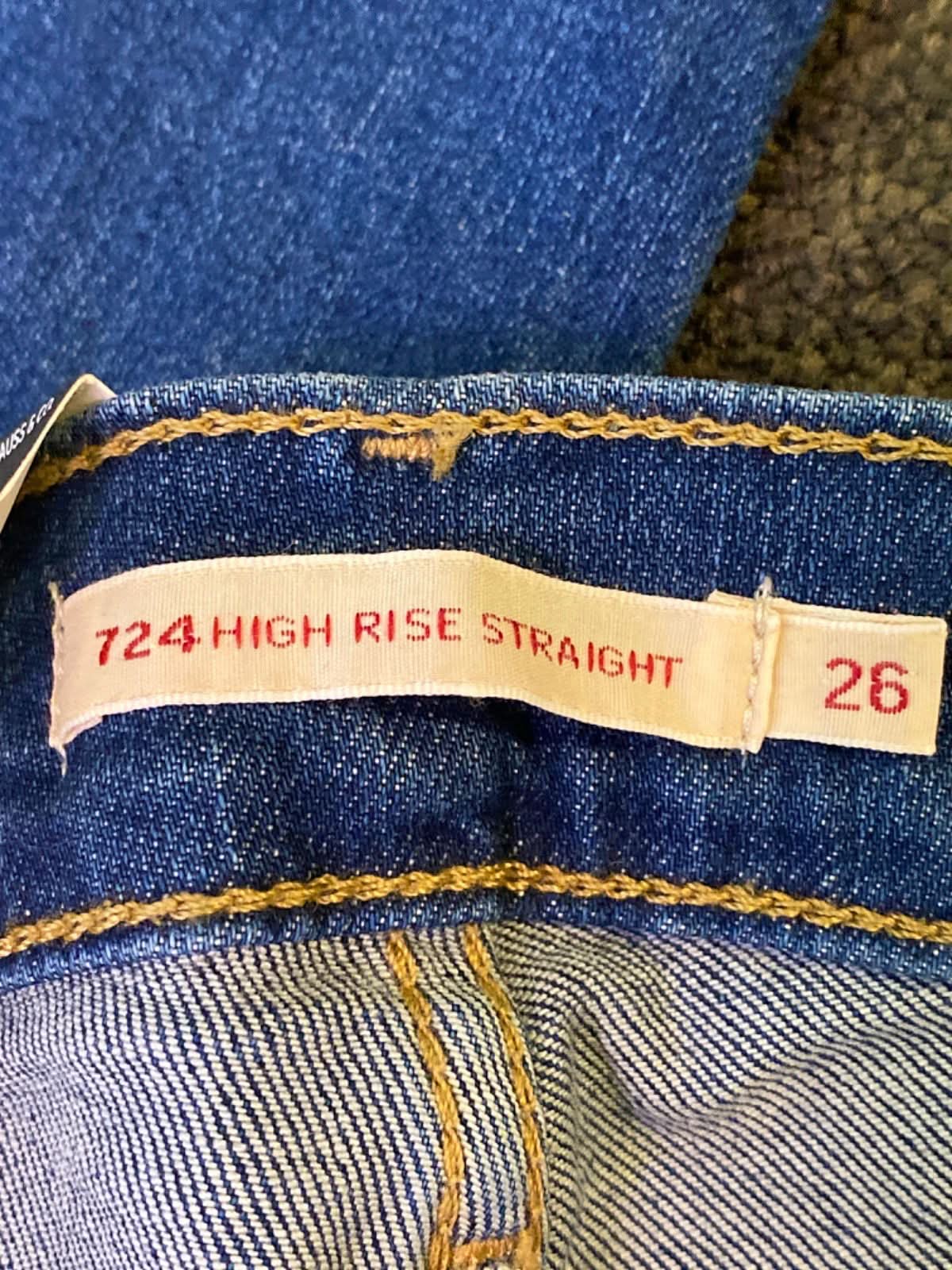 Levi's Blue 724 High Rise Slim Straight Jeans Size W26