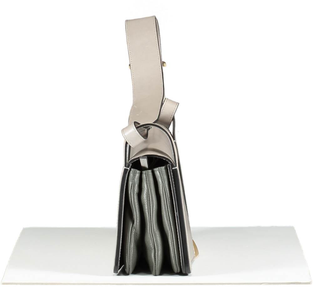 Naru Grey Fan Shoulder Bag One Size