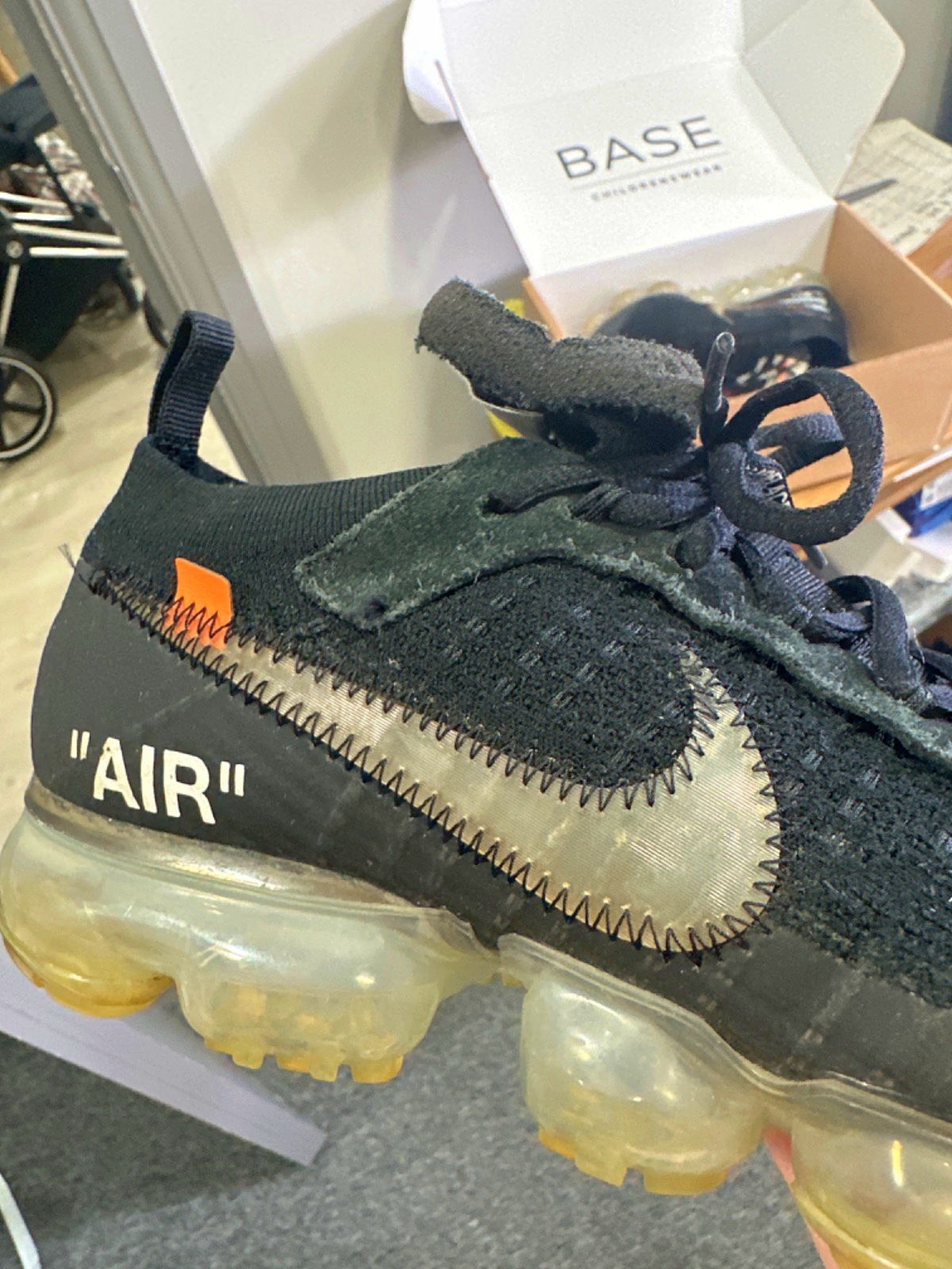 Nike Black Off White Air Vapormax UK 7