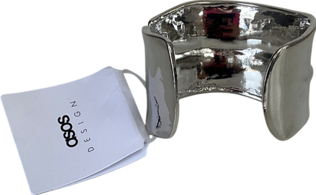 ASOS Metallic Cuff Bracelet With Liquid Molten Design In Silver Tone One Size
