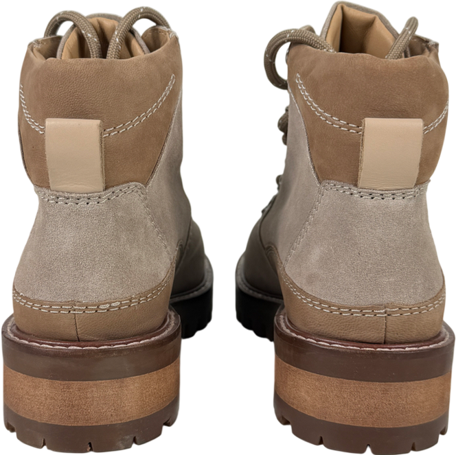 The White Company Brown Halkyn Hiker Boots In Taupe UK 4 EU 37 👠