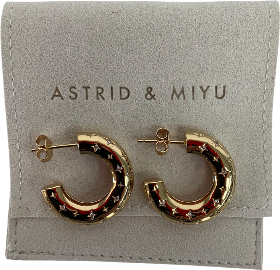 Astrid & Miyu Metallic Cosmic Star Dome Hoops In Gold One Size