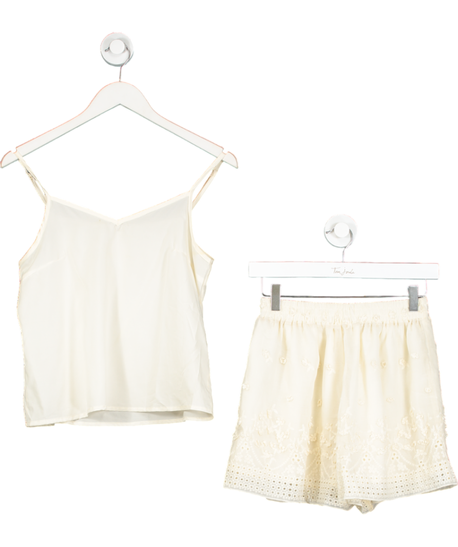 Jovonna London Cream Floral Lace Blouse And Short Set One Size