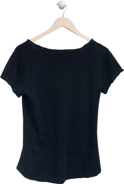 N°1 George Street Black V-Neck T-Shirt