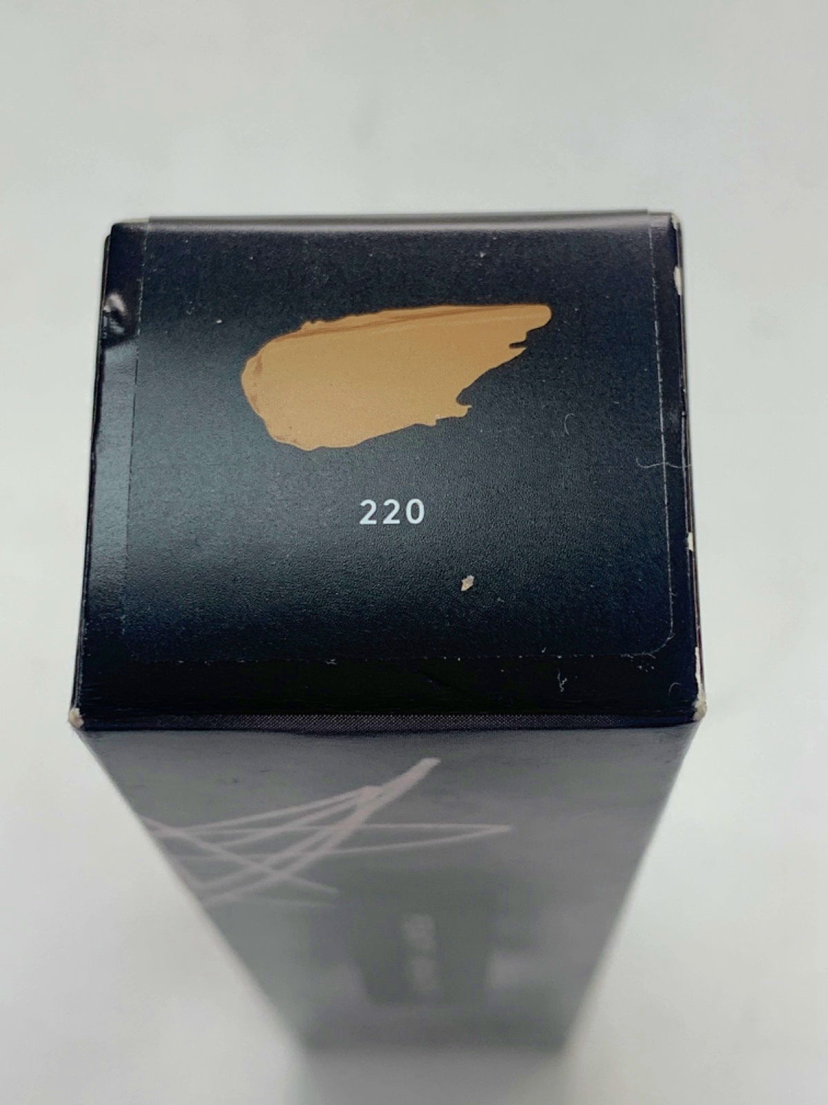 Fenty Beauty Soft'l't Naturally Luminous Longwear Foundation Shade 220 32ml